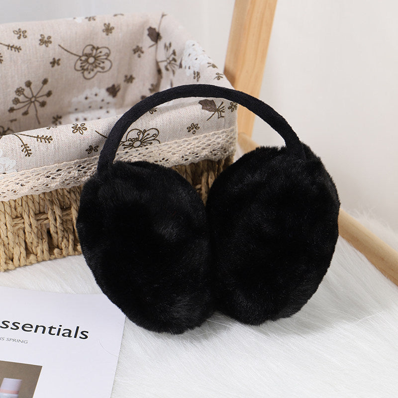 Foldable earmuffs for winter in white